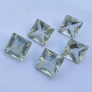 Ametista verde natural facetada, corte cóncavo, forma cuadrada, piedra preciosa genuina suelta para uso en joyería a precios asequibles OEM - Product Image 2