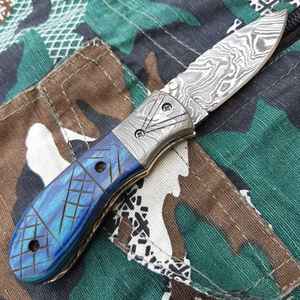 Cuchillo de caza de acero de Damasco hecho a mano con mango de hueso y madera, tamaño personalizado, lote de cuchillos de hoja fija para acampar y desollar. - Product Image 1