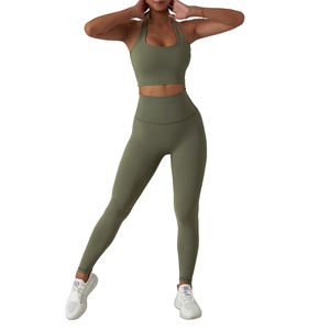 Conjunto de yoga de 2 piezas para mujer: Top de manga larga con cremallera de un cuarto y orificios para los pulgares, y shorts de cintura alta - Product Image 5