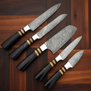 ชุดมีดเหล็กดามัสกัส LEGACY BLADES 5 ชิ้น 67 ชั้น ขัดเงา ใบมีดตรง ใช้ได้ทั้งมือซ้ายและขวา ด้ามไม้ ทนทาน ใช้งานได้ยาวนาน - Product Image 1