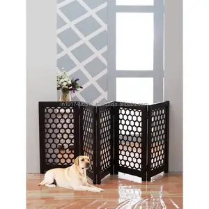 Freistehendes Holz Pet Gate Dog Gate 5 Panel 72'l X 33'h Farbige Box Beleuchtung Verpackung Pet Handmade Premium