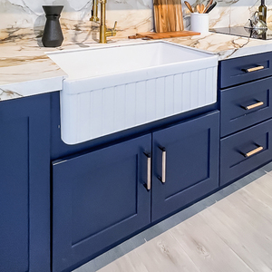 Vietnam LIENHOP moderno estilo americano azul Shaker RTA baño gabinete de cocina de madera maciza precio de fábrica isla de cocina - Product Image 1