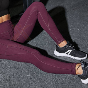 Pantalones de Yoga Cómodos de Alta Calidad para Mujer, Cintura Elástica, Corte Medio, Color Sólido, Absorben la Humedad, Venta al Por Mayor - Product Image 4