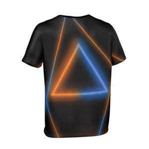 เสื้อยืดผู้ชายพิมพ์ลายโลโก้ตามสั่ง พิมพ์ลายแบบซับลิเมชั่น แห้งเร็ว ระบายเหงื่อได้ดี กันยับ 100% โพลีเอสเตอร์ เป็นมิตรกับสิ่งแวดล้อม - Product Image 3