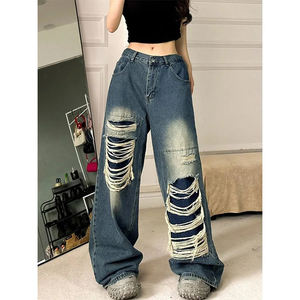 Jean baggy rétro en denim délavé coupe large pour femme, style streetwear oversize avec imprimé numérique - Product Image 3