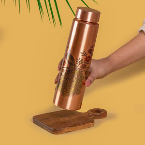 ขวดเบียร์ทองแดงลายพิมพ์และแกะสลักลายนกยูง ป้องกันการรั่วซึม ปลอดภัยสำหรับอาหาร ความจุขนาดใหญ่ ฝาแบบกด-ดึง - Product Image 3