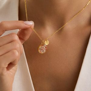Collier personnalisé en résine époxy avec fleur de naissance, collier avec fleur du mois - Product Image 6