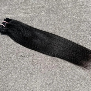 Lots de Cheveux Humains Bruts Non Traités Doublement Étirés à Pointes Épaisses Très Demandés pour la Production Professionnelle de Perruques – En Vente - Product Image 3