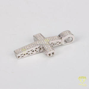 Men And Women Cross Pendant With Luxury Fashion Jewelry Look - Product Image 4