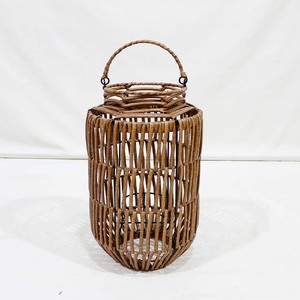 Linterna Cilíndrica de Plástico Hecha a Mano de Primera Calidad con Asa en Forma de Arco para Decoración del Hogar - Product Image 1