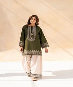 Kurti Sharara de Algodón Estampado para Festivales con Diseño Geométrico y Espejo, de Secado Rápido para una Moda Vanguardista 86312 DHANI- DB-46 - Product Image 2