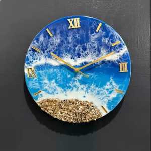 Horloge murale silencieuse ronde en bois massif à bords naturels, en résine époxy vert mousse nordique, pour une décoration intérieure inspirée de la nature - Product Image 2