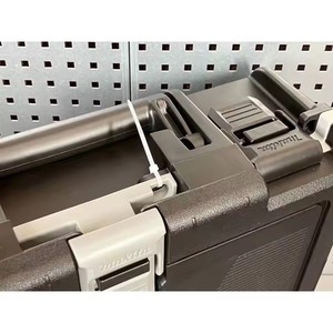ชุดเครื่องมือ DIY Makita 18V LXT รุ่นฉลองครบรอบ 20 ปี พร้อมไขควงกระแทก TD173DGXPR แบตเตอรี่ ที่ชาร์จ และกระเป๋าใส่ - Product Image 3