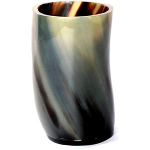 Tasse en verre en forme de corne faite à la main de haute qualité, écologique, polie, style animalier, d'Inde, pour les occasions de Noël - Product Image 2