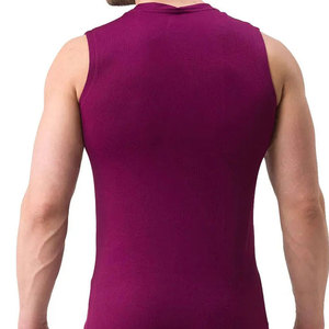 Camiseta sin mangas moderna para hombre, perfecta para el gimnasio, ropa informal y actividades al aire libre, con tela y corte modernos. - Product Image 6