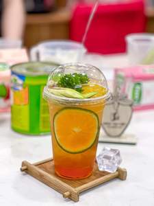 Productos populares 2026: Vasos desechables de plástico PET de 16/24/30oz para café frío, leche y bebidas, con tapas, de proveedor vietnamita. - Product Image 2