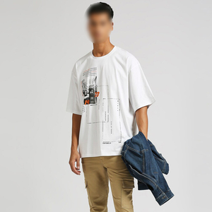 T-shirt à manches courtes pour homme, imprimé V lumineux sur le devant, col roulé tricoté décontracté sur le dos, coupe classique, 100 % coton respirant, gris et noir - Product Image 6
