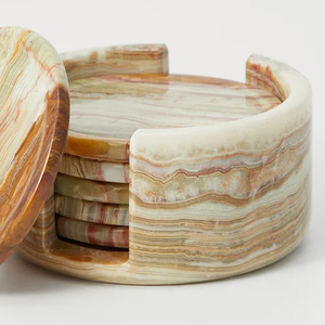 Ensemble de sous-verres en marbre onyx naturel - Design de cuisine moderne, construction en grandes dalles, sous-verres durables et écologiques de haute qualité - Product Image 3