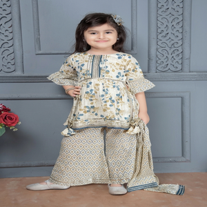 Conjunto Sharara de Algodón 100% de Diseño Novedoso y en Tendencia para Niñas, Estilo Indio Punjabi con Estampado de Leopardo y Letras, Ideal para Bodas y Fiestas de Diwali - Product Image 3