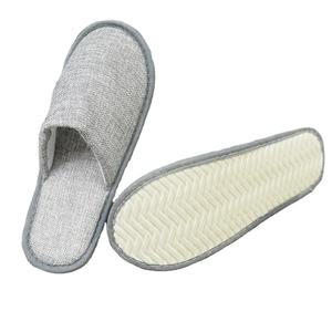 Pantuflas de <span class=keywords><strong>Hotel</strong></span> de Felpa Suave al por Mayor con Suela Antideslizante de EVA, Pantuflas Duraderas con Bordado Personalizado para <span class=keywords><strong>SPA</strong></span> y Resort - Product Image 1