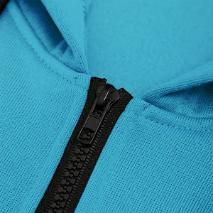 Conjunto Deportivo de Felpa de Algodón para Hombre, Color Azul, Manga Negra, Estilo Raglán, Ligero, con Cordón Ajustable y Talla Personalizada - Product Image 6