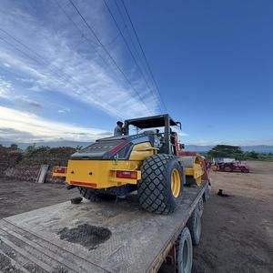 Rodillo Compactador de Asfalto y Tierra de Alta Eficiencia con Potente Sistema de Motor, Tambores Vibratorios en Tándem y Bomba Central Incluida - Product Image 4
