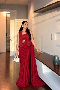 <b>Red</b> Silk <b>Saree</b> Set Embroidered Jacket Floor-Length Traditional Wedding Wear for Women India Pakistan Style All Seasons In-Stock - Product Image 4