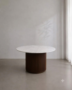 Ensemble de table à manger ronde en marbre de luxe avec base en piédestal cannelé et fauteuils rembourrés pour villa, hôtel, restaurant - Product Image 3