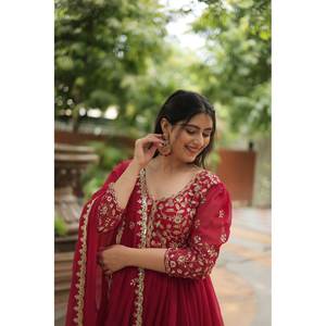 Robe trapèze artisanale à imprimé floral avec broderie de sequins, taille XL, en mousseline, pour soirée, taille naturelle - Product Image 6