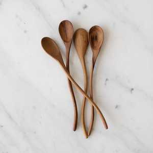 Juego de Cucharas de Madera Hechas a Mano, Utensilios de Cocina Rústicos Naturales, Duraderos y Artesanales para Uso Doméstico - Product Image 1