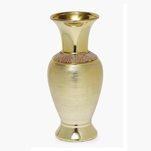 Vase à fleurs arabe vintage en laiton de haute qualité, martelé et poli, pour la décoration de table et la décoration intérieure. - Product Image 3