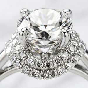 แหวนเพชรทรงกลม 2.01 กะรัต ผลิตในห้องปฏิบัติการ ประดับด้วยวงแหวนรอบวงแบบซ่อนสองชั้น สำหรับผู้หญิง ทองคำขาว 14K ของขวัญสำหรับแฟนสาวในงานปาร์ตี้ สำหรับงานหมั้น - Product Image 2