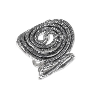 Anillo de cóctel con patrón en espiral de plata de ley 925 hecho a mano, regalo de joyería de moda unisex - Product Image 3
