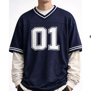 Maillot de football pour homme en tissu mesh respirant, séchage rapide, écologique, offrant confort, flexibilité et performance. - Product Image 1