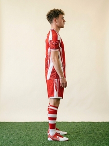 Impression par sublimation, vêtements de sport toutes saisons, uniforme de football, meilleure qualité, nouvelle arrivée, design tendance, uniforme de football léger - Product Image 3