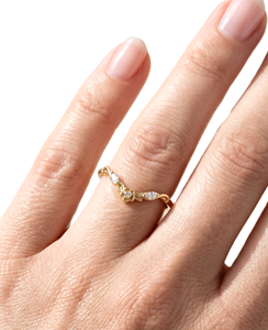 Bague de mariage délicate en or massif 14K 18K avec diamant de laboratoire rond, marquise et chevron, style minimaliste, certifiée IGI, vente en gros - Product Image 5