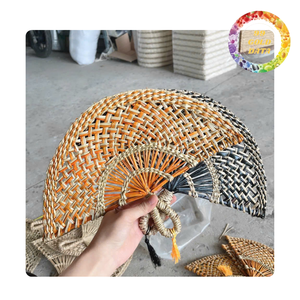 Abanico de mano sostenible de paja de algas marinas |   Abanico de Seagrass Hecho a Mano para Resort Tropical y Picnic |   Suministro al por mayor de fábrica en Vietnam - Product Image 4