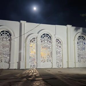 Elegante Fondo de Fibra Blanca para Bodas, Paneles de Decoración de Pared de Lujo para Escenarios, Fondo Arqueado Ornamentado para Eventos, Decoración para Fiestas de Matrimonio - Product Image 1