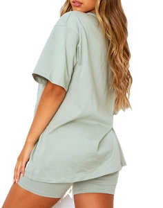 เซ็ตกางเกงขาสั้นสำหรับผู้หญิงเสื้อและกางเกงขาสั้นผ้าฝ้าย100% ลำลองแบบสั่งทำ - Product Image 4