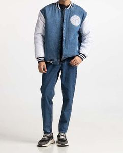 Veste en jean boutonnée oversize pour homme, service OEM de logo personnalisé, veste en jean décontractée pour homme, veste d'extérieur pour l'automne - Product Image 3