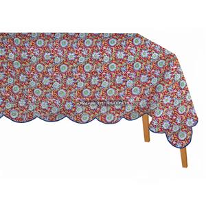 Mantel Rectangular Festoneado Navideño con Diseño Floral, Hecho a Mano, con Estampado de Bloques - Product Image 3