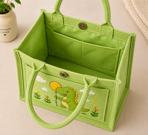 กระเป๋าโท้ทลายไดโนเสาร์สีเขียว ขนาด 28x23 ซม. ทำจากผ้าปอกระเจา พร้อมหูหิ้วแบบยาว มีช่องด้านใน เหมาะสำหรับงานแต่งงานและใส่ของชำ - Product Image 5