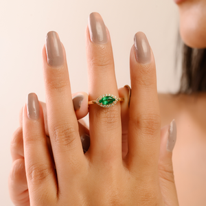 แหวนทองคำขาว 14K ประดับมรกตทรงมาร์คีส์และเพชรทรงกลมแบบฮอลโลว์ ดีไซน์ล่าสุด รับสั่งทำจำนวนมากจากโรงงาน - Product Image 2