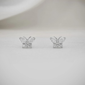 18k Gold Diamond Butterfly <b>Stud</b> <b>Earring</b> Dainty Natural Diamond Insect Design Individual <b>Earring</b> Minimalist Fine Jewelry EarStack - Product Image 6