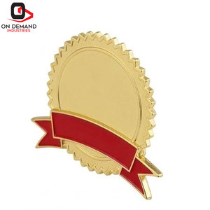 Badges d'accomplissement personnalisés brodés or avec épingle de sûreté, emblèmes de récompense et de reconnaissance pour les écoles, les clubs, les événements et les organisations – Qualité supérieure - Product Image 3