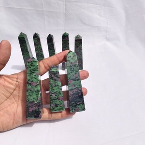 Torre de Zoisita Rubí Natural |   Obelisco de Cristal de Rubí Zoisite Pulido |   Piedras Preciosas Verdes y Rojas de Alta Calidad para Feng Shui, Venta al Por Mayor - Product Image 5