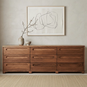 Commode Oaklyn de style Japandi en bois massif, finition grain de bois naturel, armoire de rangement scandinave pour salon - Product Image 5