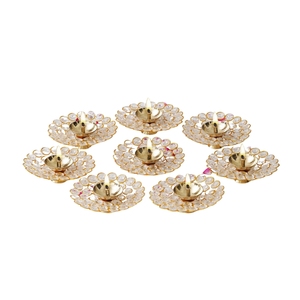Ensemble de 8 bougeoirs décoratifs en métal en forme de lotus pour Diwali, Pooja, mariage, événements et décoration intérieure - Product Image 4