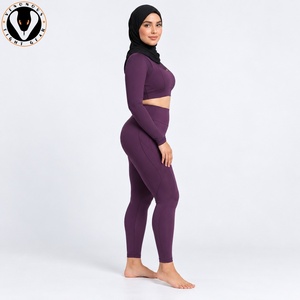 Conjunto de yoga para mujer de alta calidad, material elástico suave, ajuste cómodo para fitness, yoga, ejercicio y estilo de vida activo. - Product Image 6