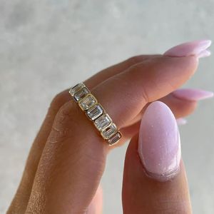 Emerald Cut Lab-Grown <b>Diamond</b> Engagement Wedding <b>Ring</b> 9 Carat Yellow Gold 14k Luxury IGI Certified Party - Product Image 2